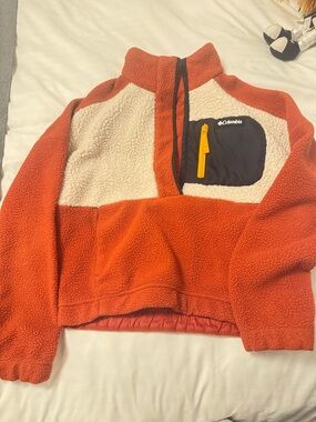 Columbia Orange and Cream Sherpa Pullover with Navy Pocket